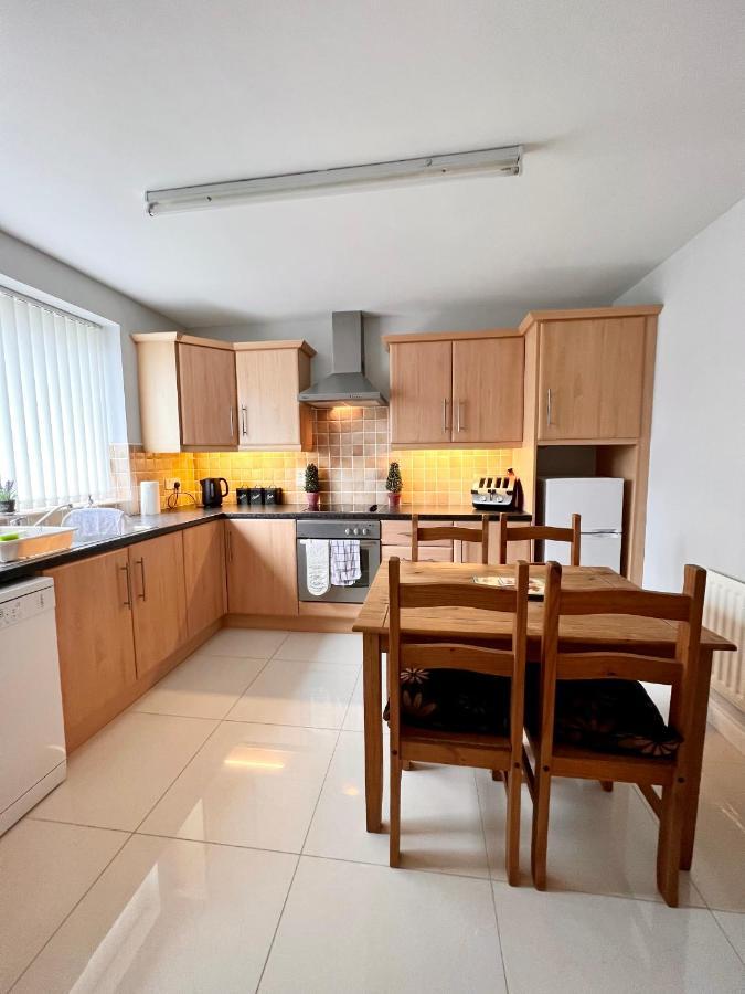 Number 14 Self Catering, Portrush, Northern Ireland Экстерьер фото